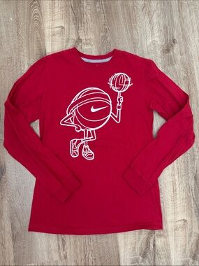 Nike Kids Red Long-Sleeve Basketball Graphic Tee, Size XL